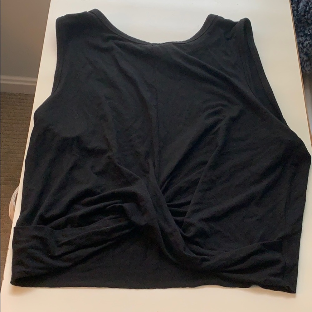 Alo crop top - black, size S